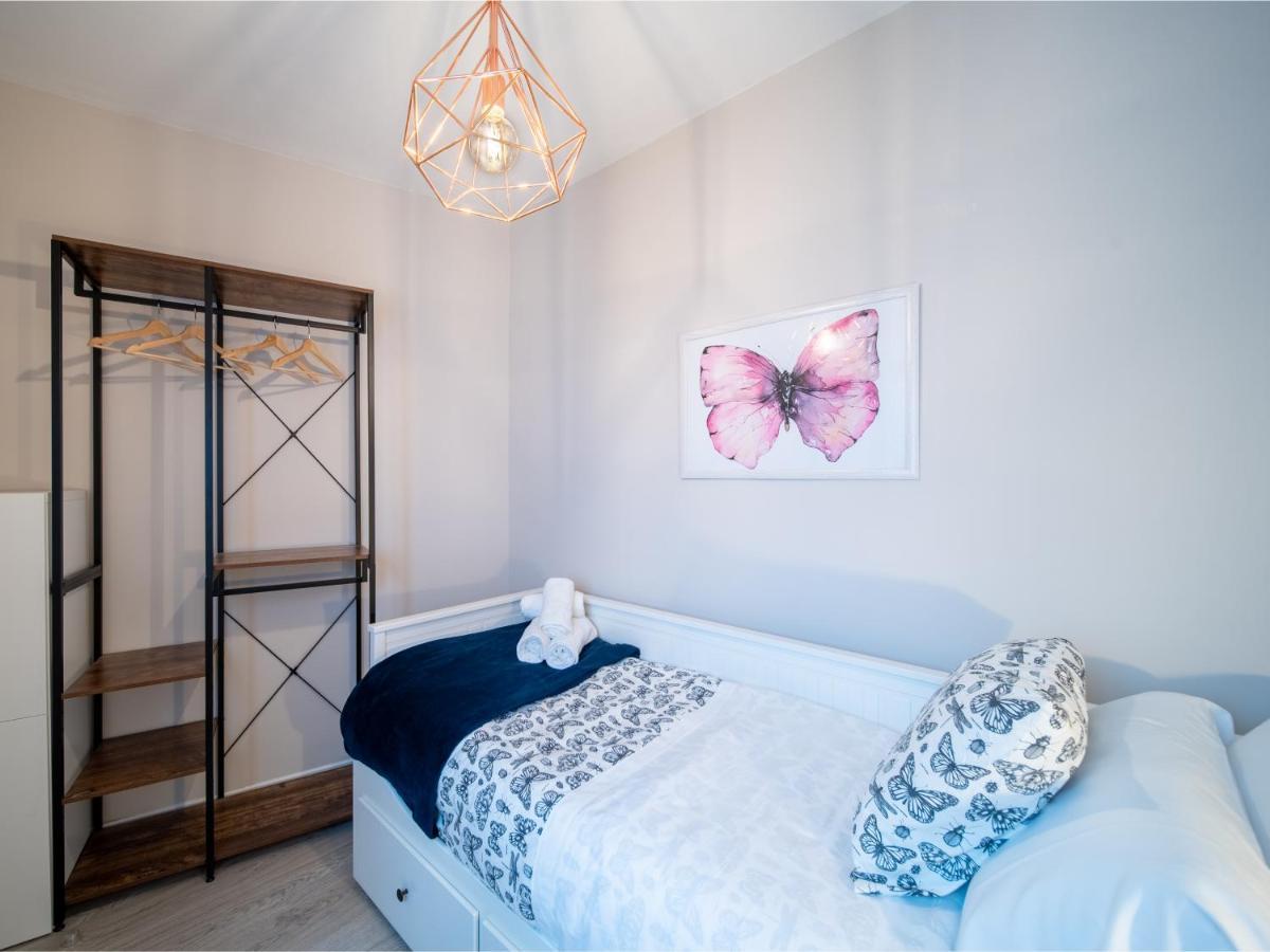 סביליה Apartamentos San Pedro מראה חיצוני תמונה