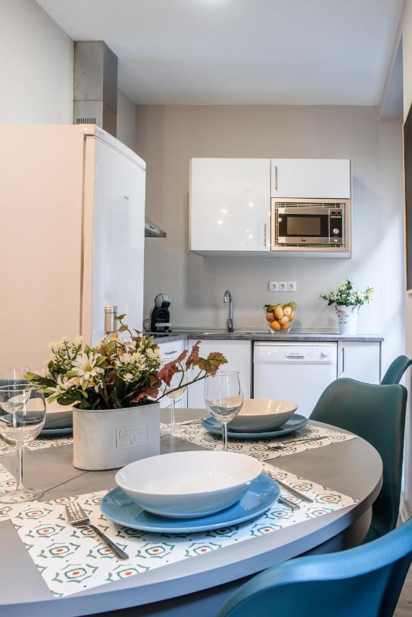סביליה Apartamentos San Pedro מראה חיצוני תמונה